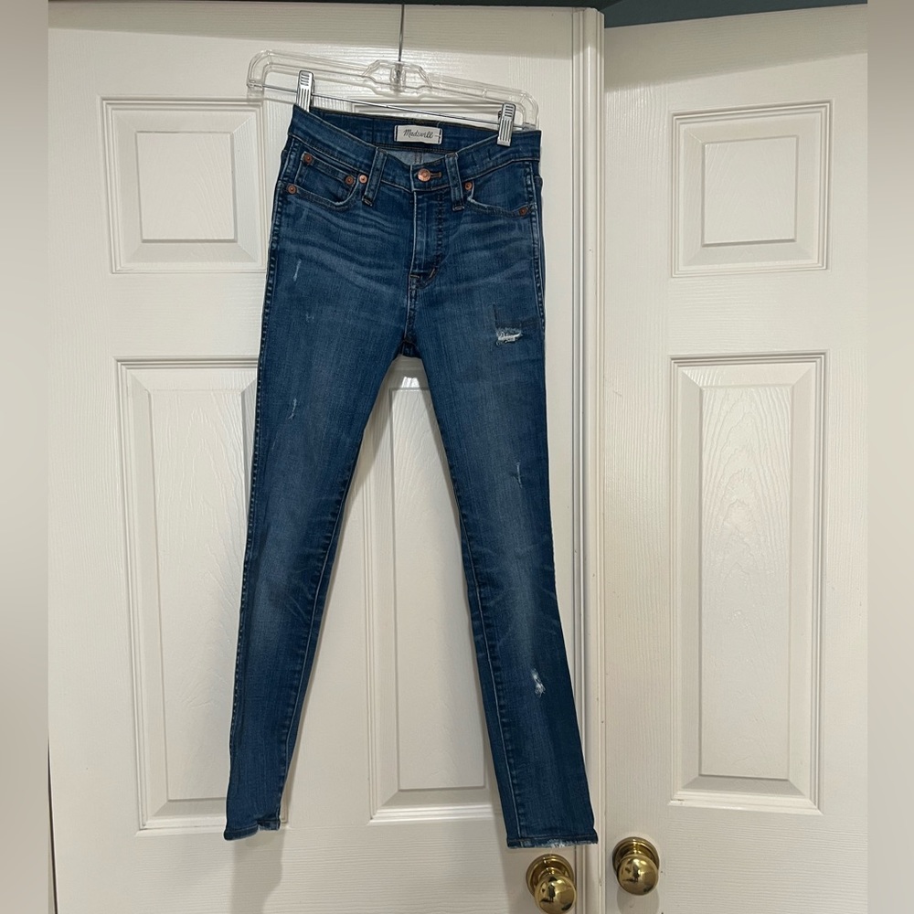 Madewell 9” high rise skinny distressed jeans
